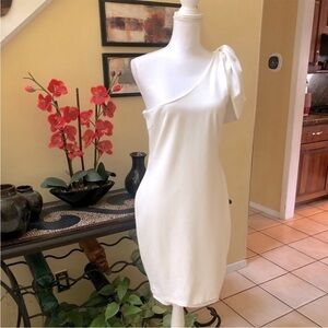 Lulus White Asymmetric White Body Con MIDI Cocktail / Bridal Dress Size XL